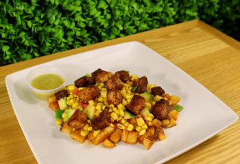 LEAN CARNITAS & VEGETABLE SKILLET*