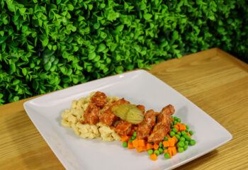 BBQ GRILLED CHICKEN W MAC N CHEESE